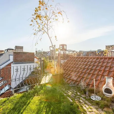 Steampunk Penthouse With Roof Terrace برلين