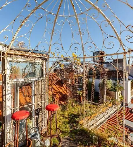 Apartamento Steampunk Penthouse With Roof Terrace
