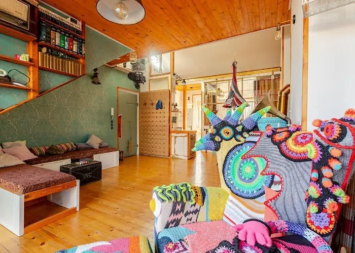 شقة Steampunk Penthouse With Roof Terrace