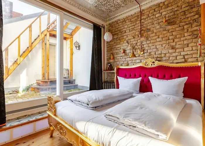 Steampunk Penthouse With Roof Terrace * Berlin